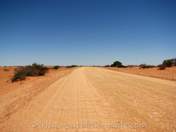 Borefield Road connects Roxby Downs with Oodnadatta Track